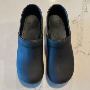 Dansko clogs, black, size 41